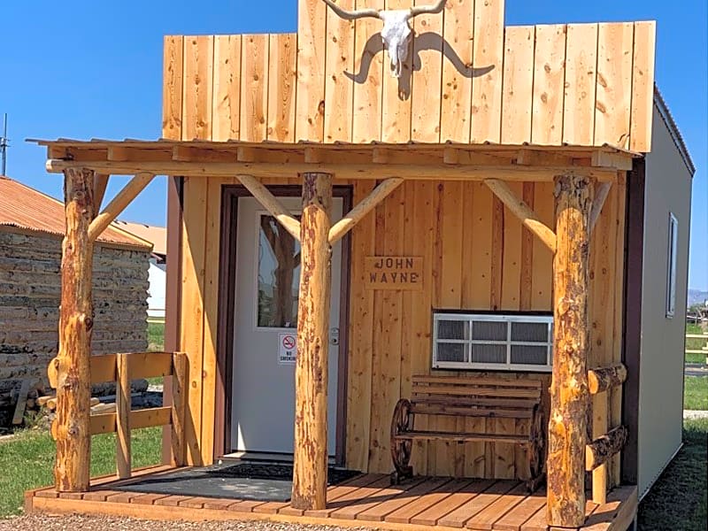 El Rancho Village RV Park & Cabins