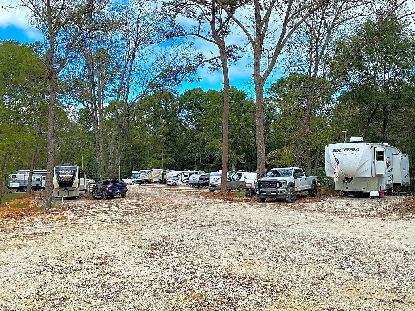 River Camp RV