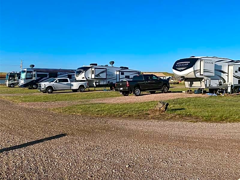 El Rancho Village RV Park & Cabins