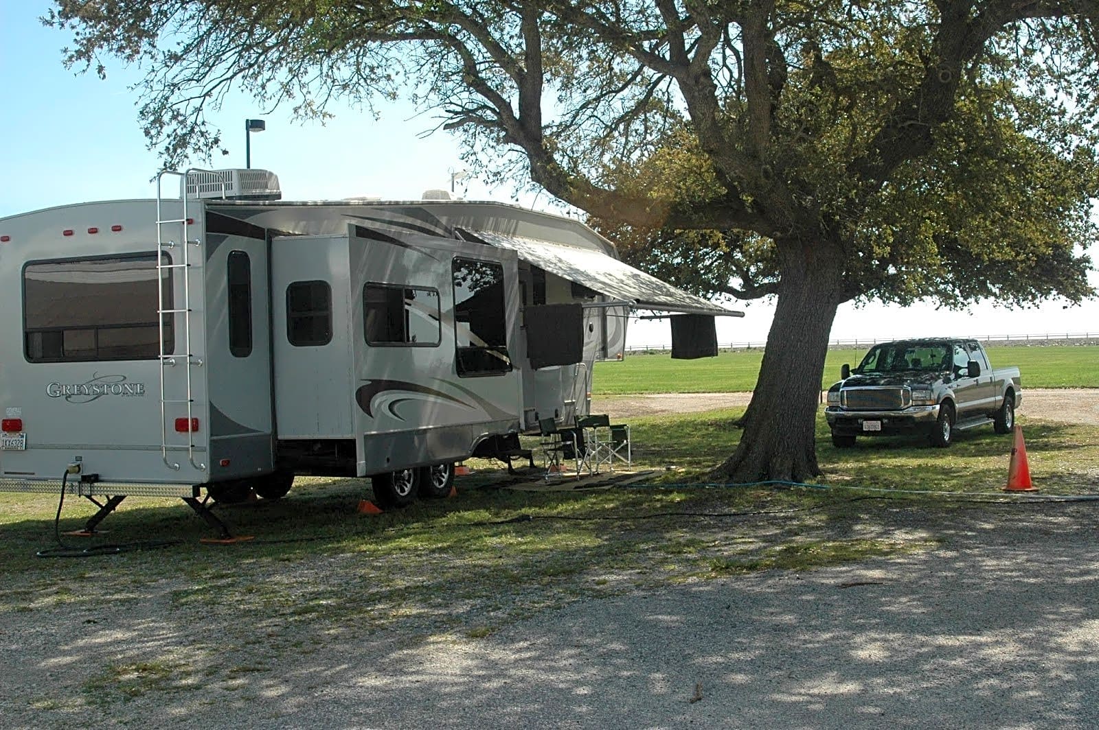 The Colonies RV And Travel Park