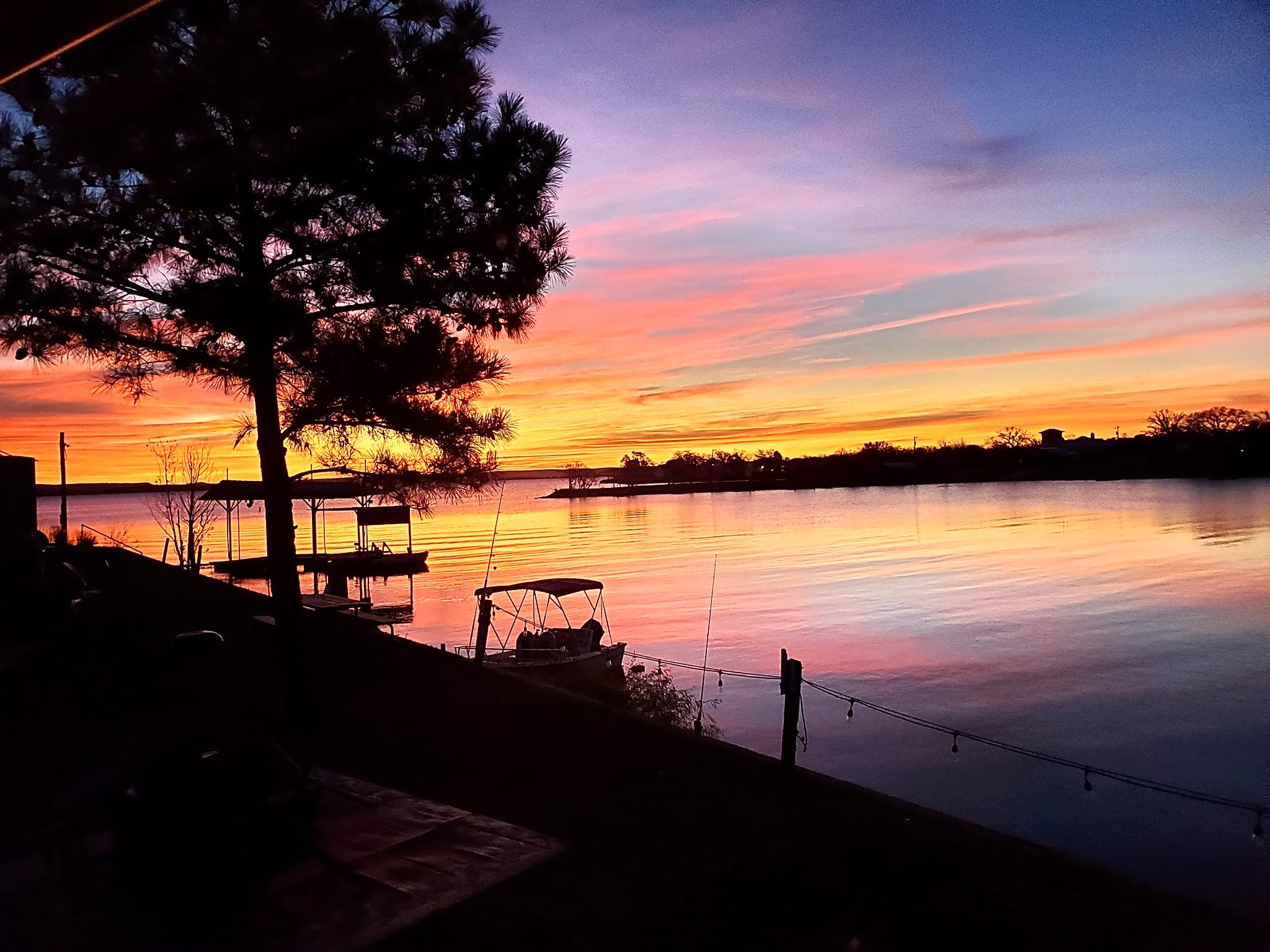 Poppy's Pointe Resort