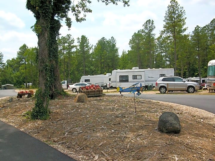 Cross Winds Family Campground
