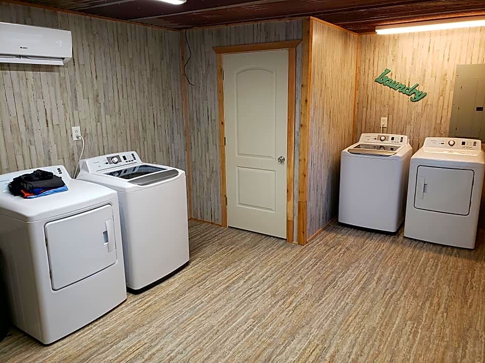 The Old Homeplace RV Village