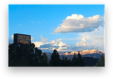 Bryce Pioneer Village RV Park
