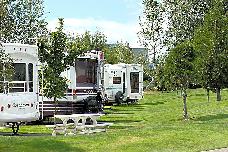 Olde Stone Village RV Park