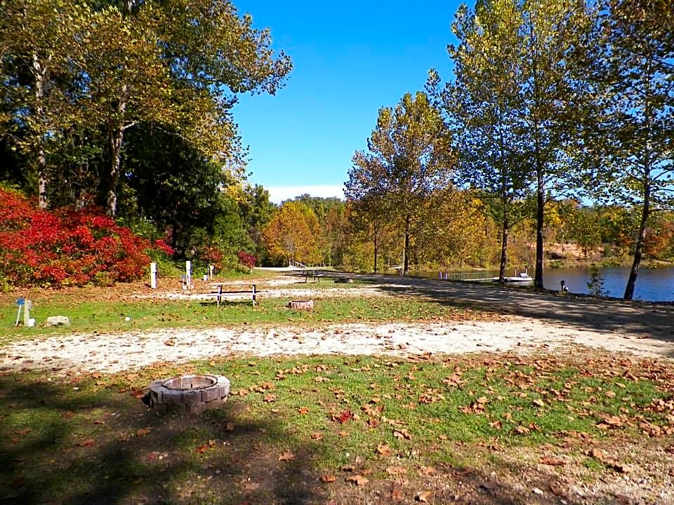 Cross Creek RV Park & Campground- Lake of the Ozarks Missouri