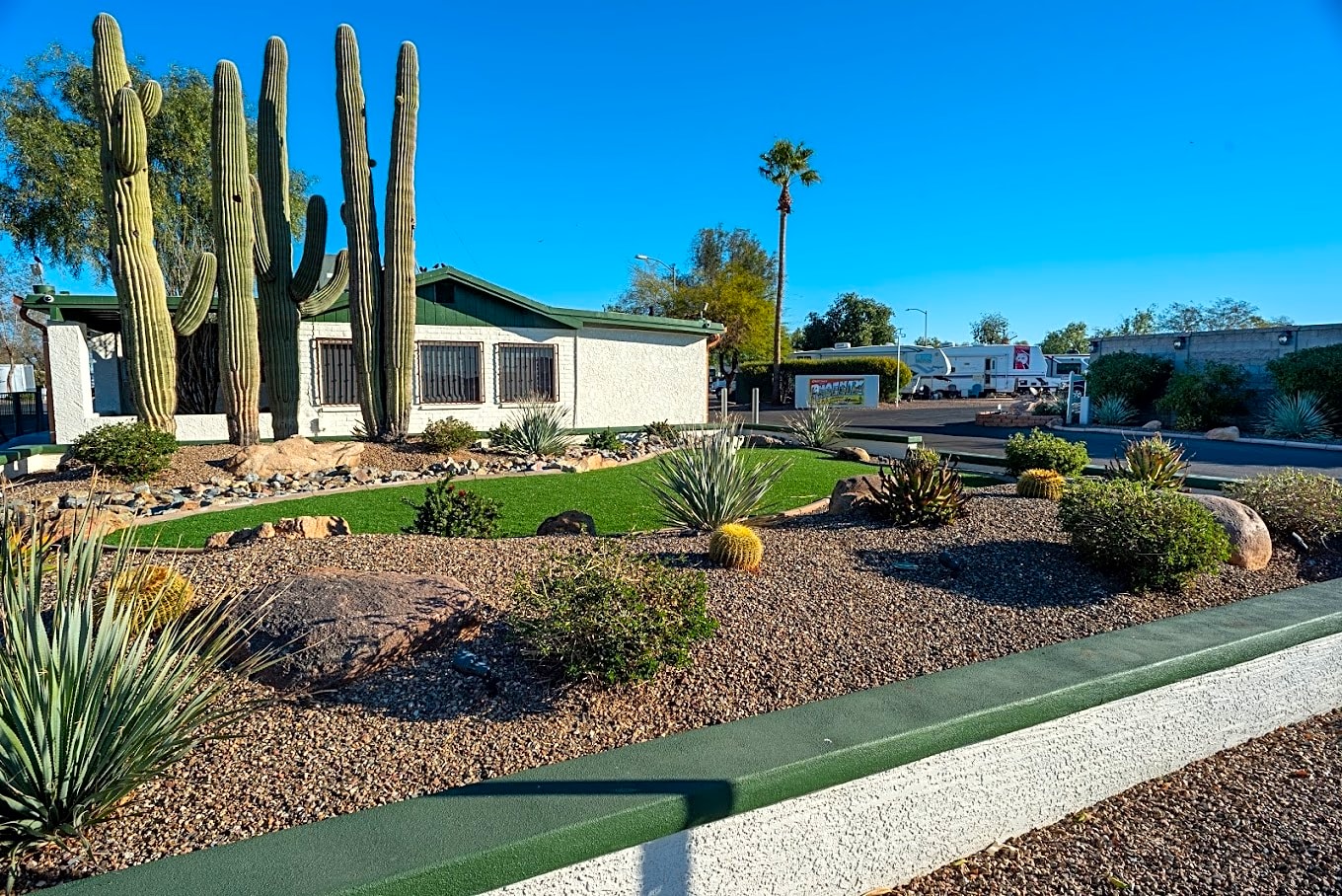 Desert's Edge RV Park