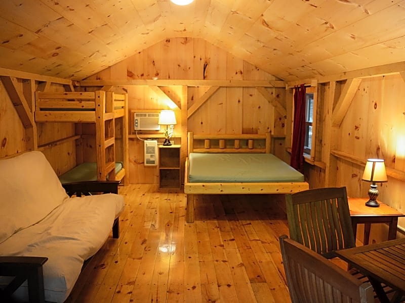 Lake George Camping Village