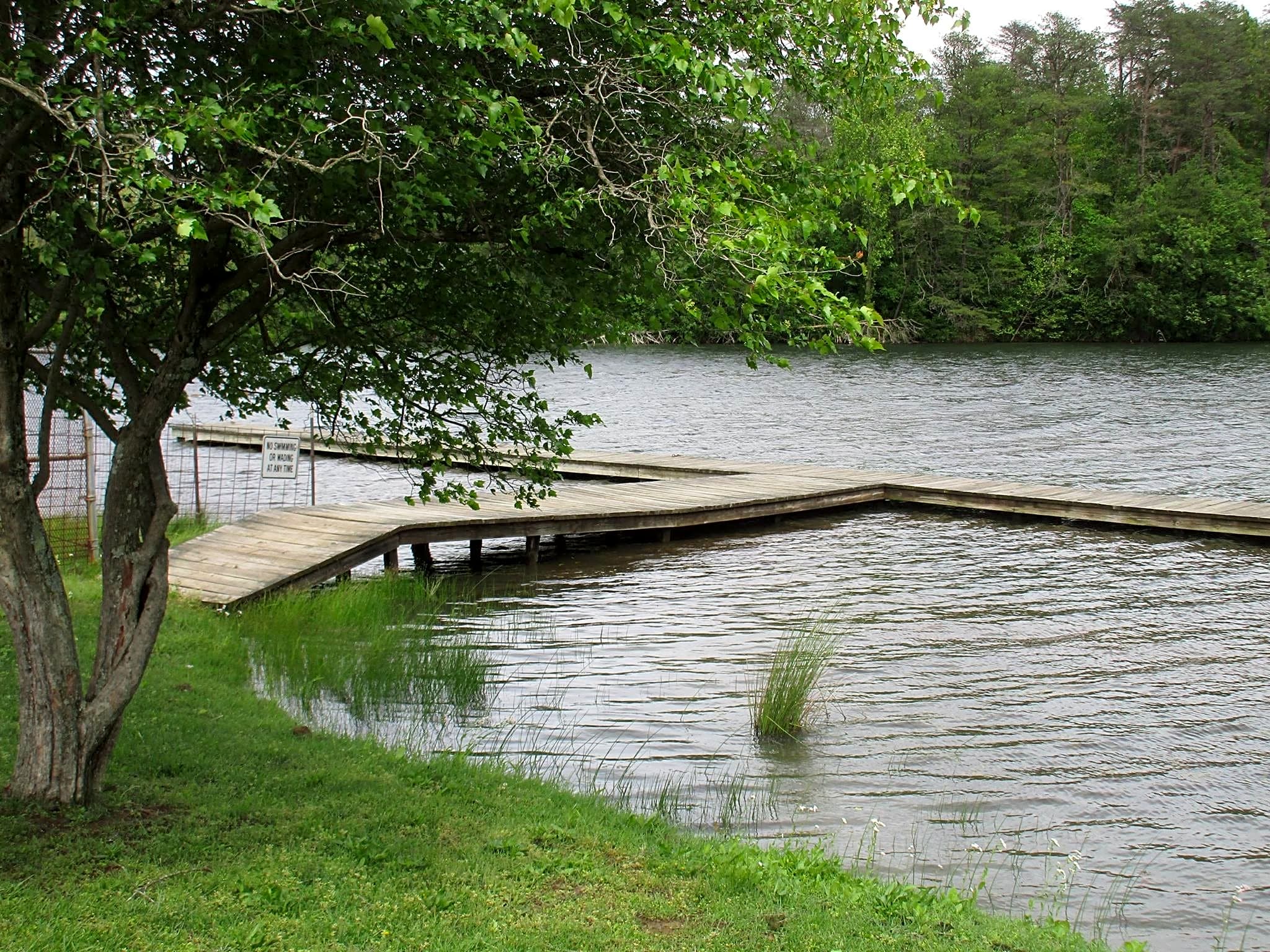 Scales Lake Park