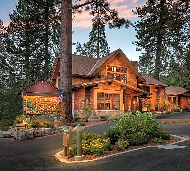 Cedar Glen Lodge