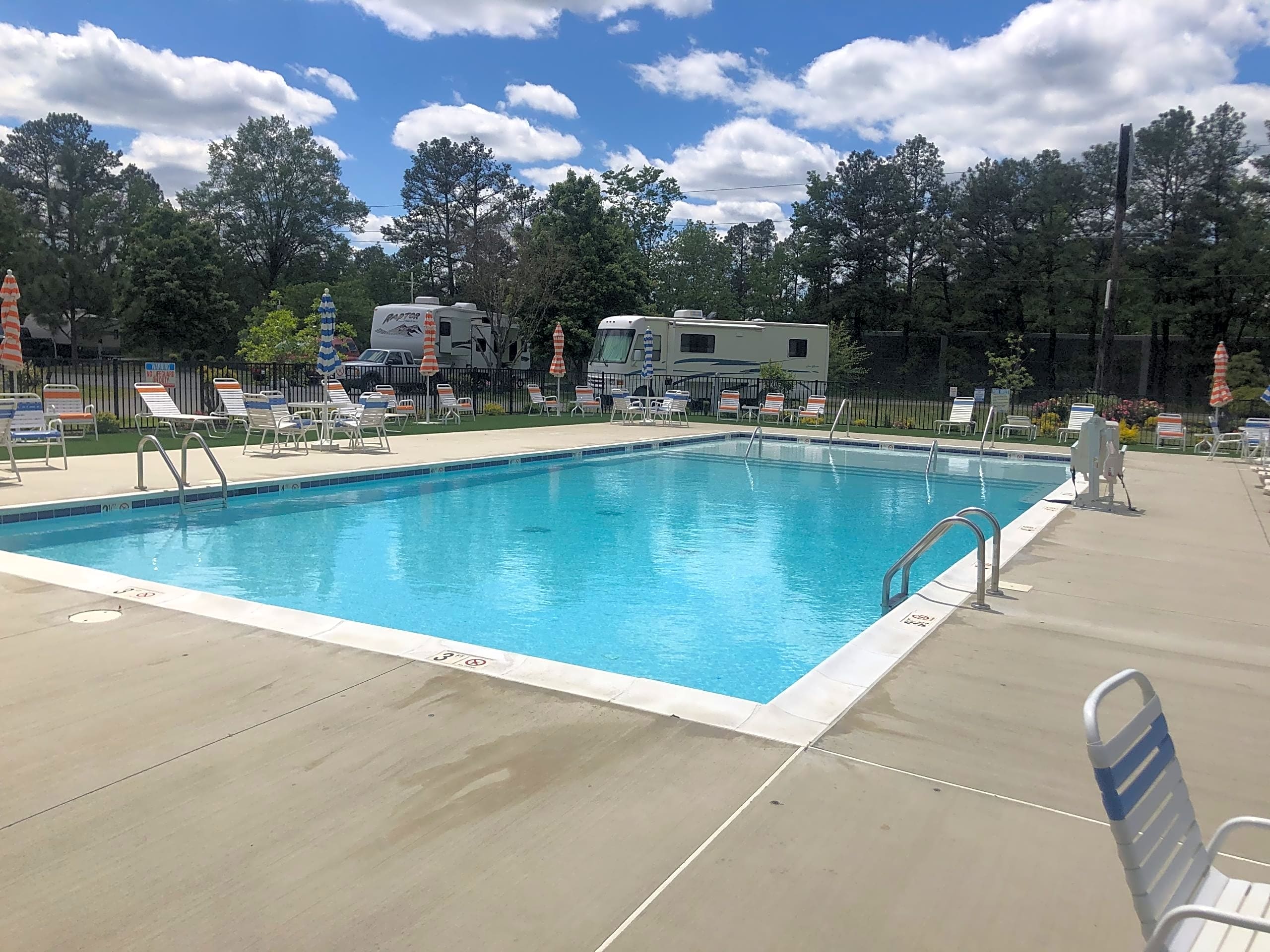 Americamps RV Resort