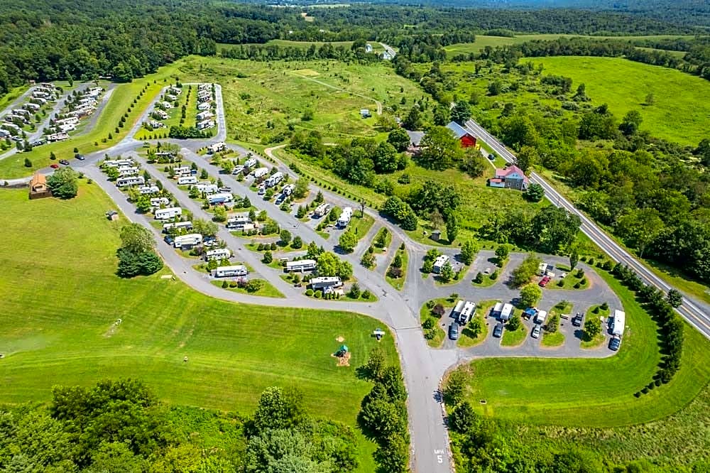 Twin Grove RV Resort & Cottages