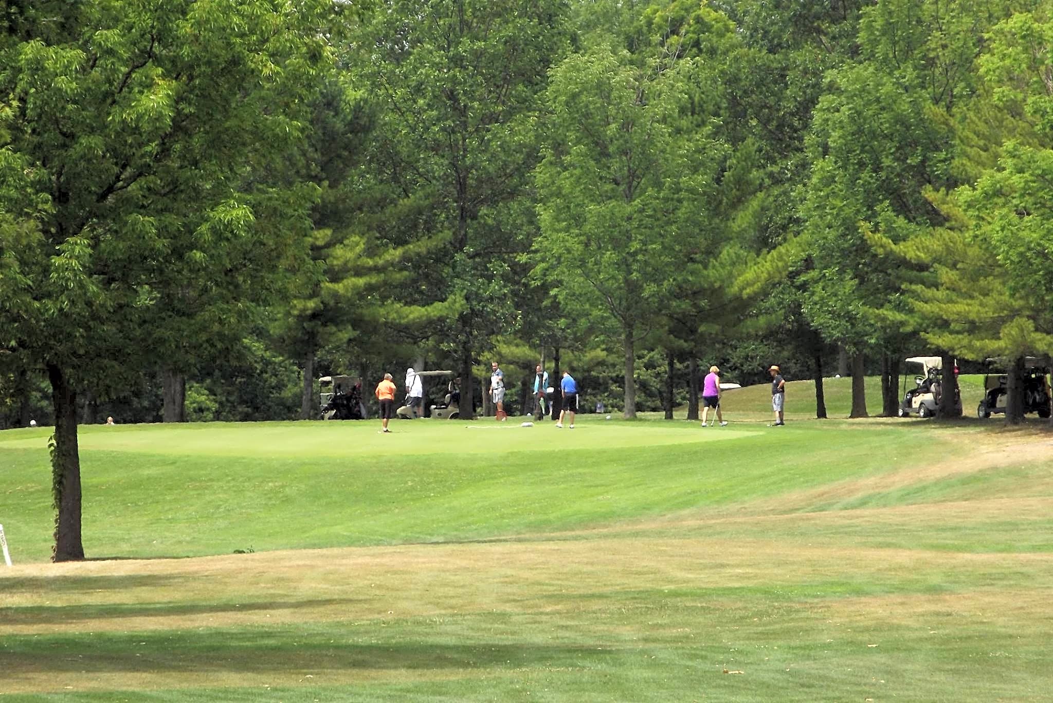 Hickory Ridge Golf &  RV Resort