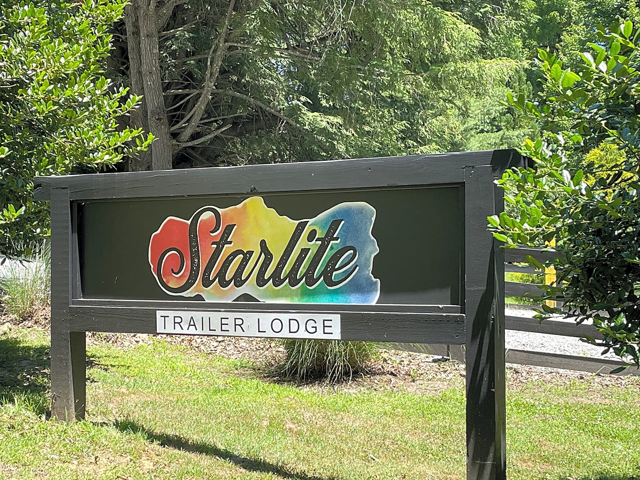 Starlite Trailer Lodge