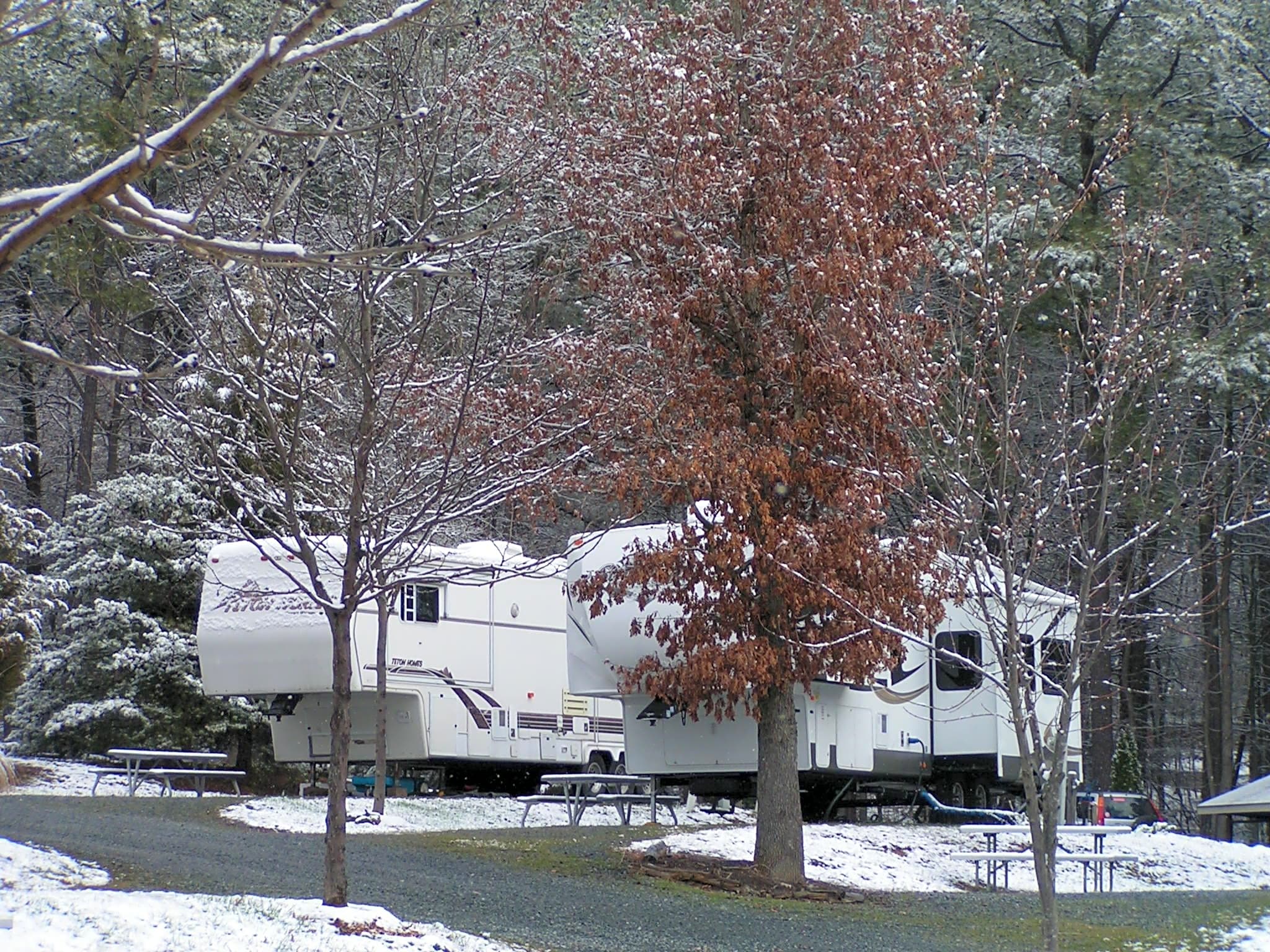 Aquia Pines Camp Resort