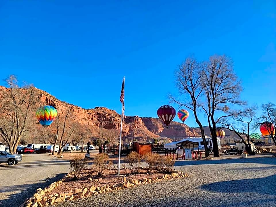 Crazy Horse RV Resort