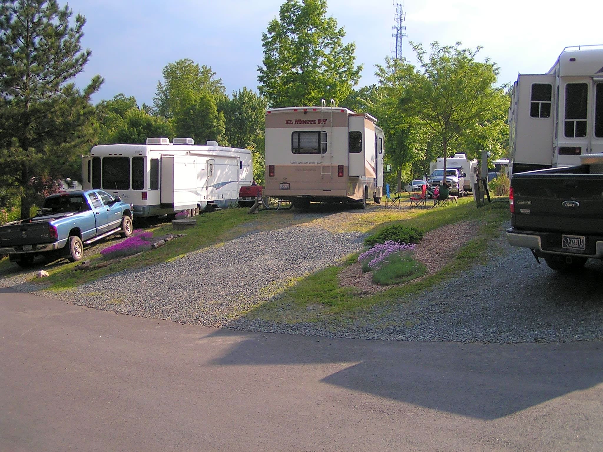 Aquia Pines Camp Resort