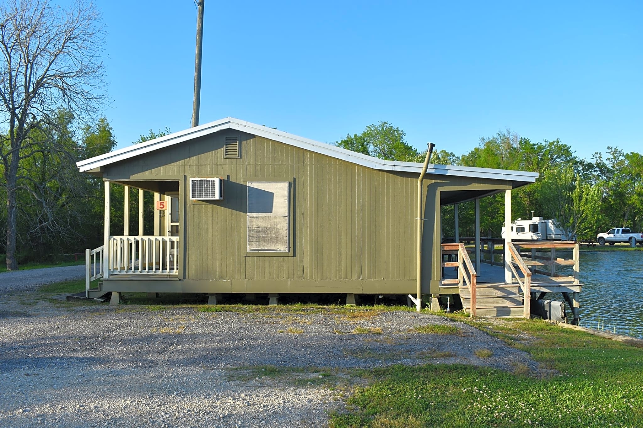 Poche's RV Park and Fish-N-Camp