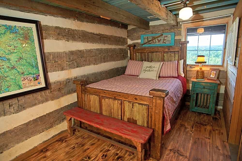 The Cabins at Camp Milagro