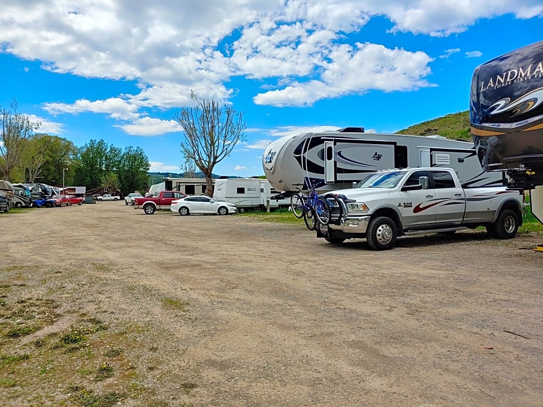 Flat Creek RV Park and Cabins
