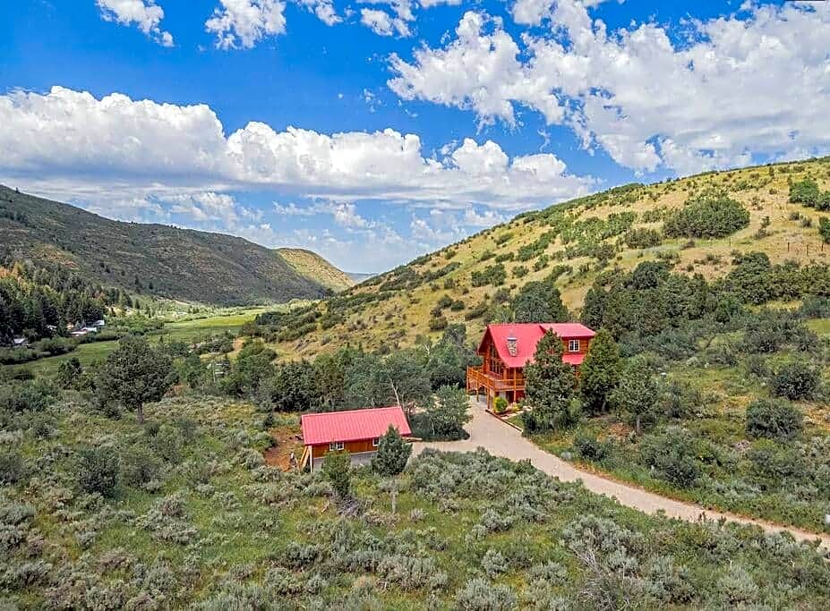 Mirror Lake Retreat