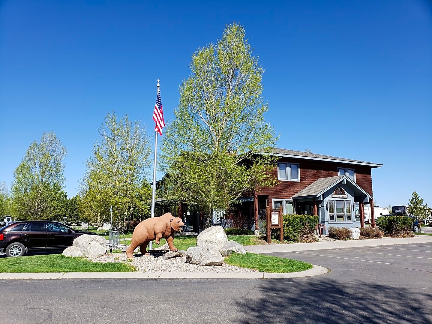 Yellowstone Grizzly RV Park and Cabins