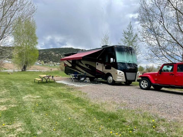 River Camp RV Park