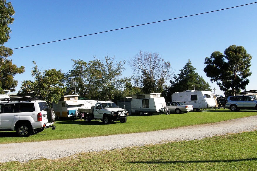 Moulamein Lakeside Caravan Park