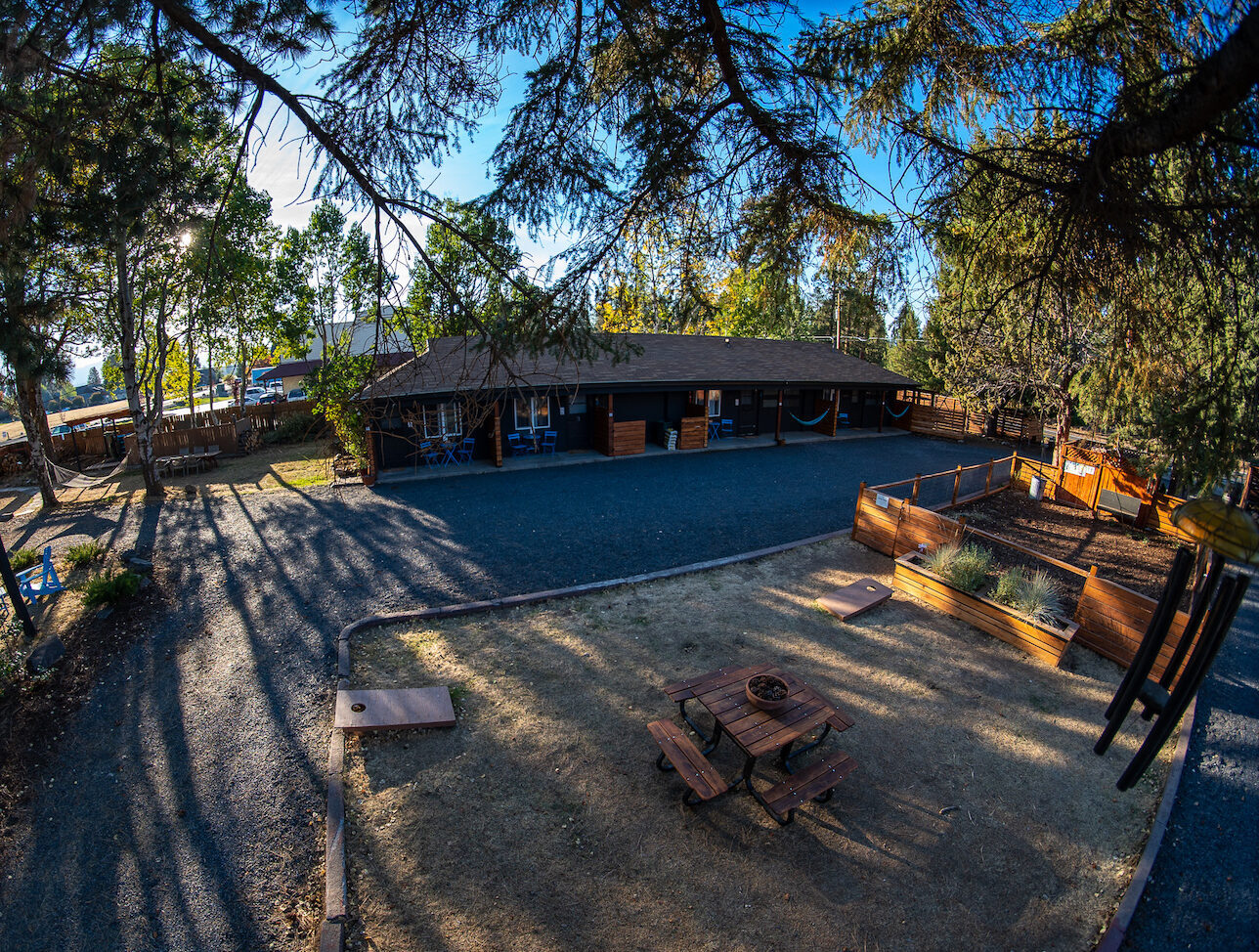Left Coast Lodge