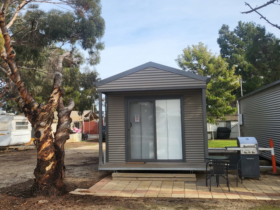 Kangaroo Lake C & C Park