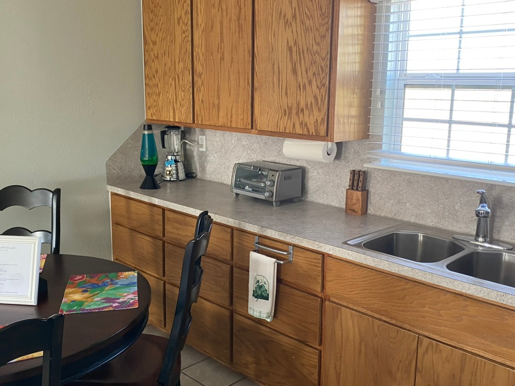 Barefoot Bungalow And RV Spot