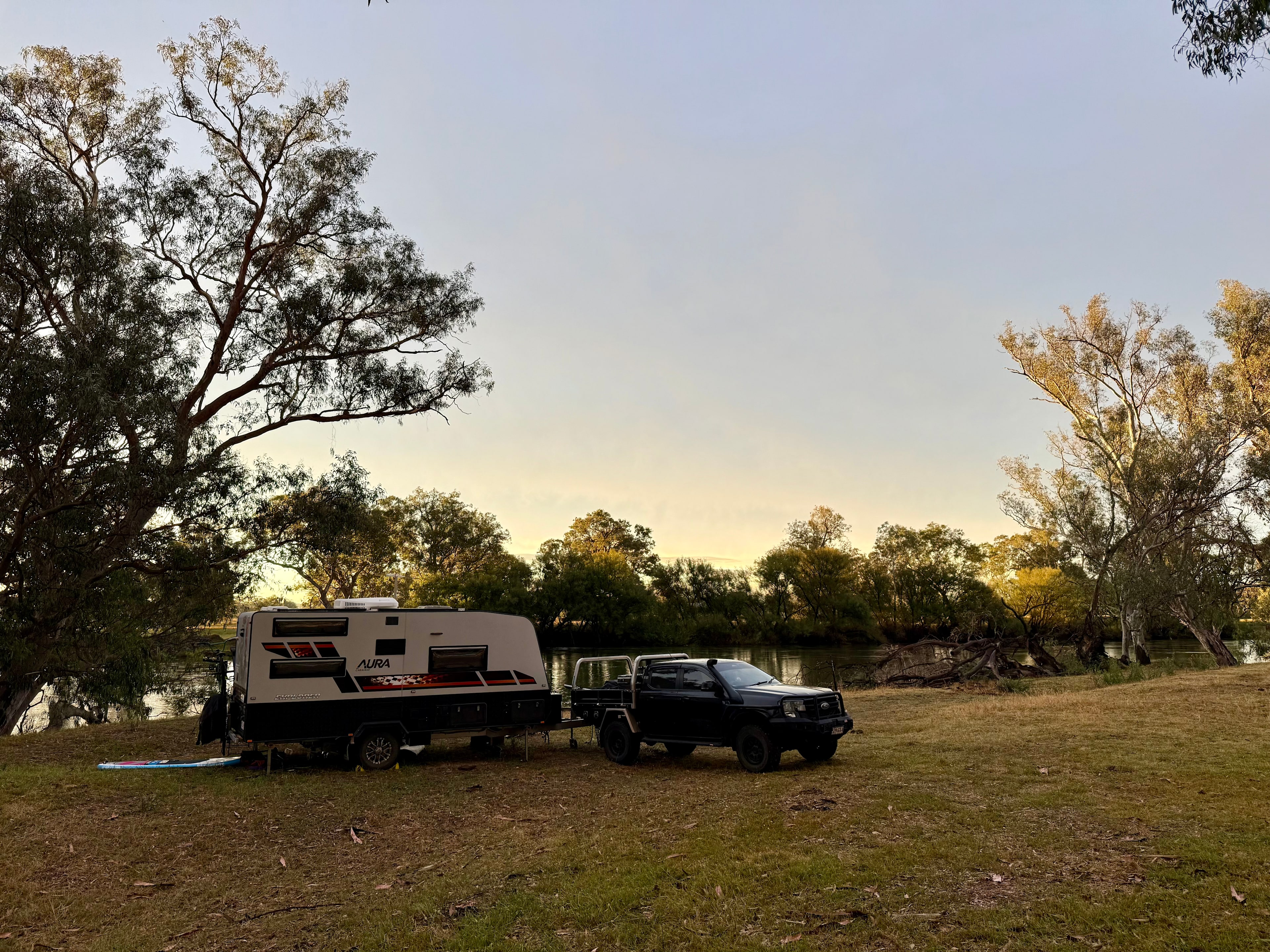 Rolling Hills & Riverside Camping