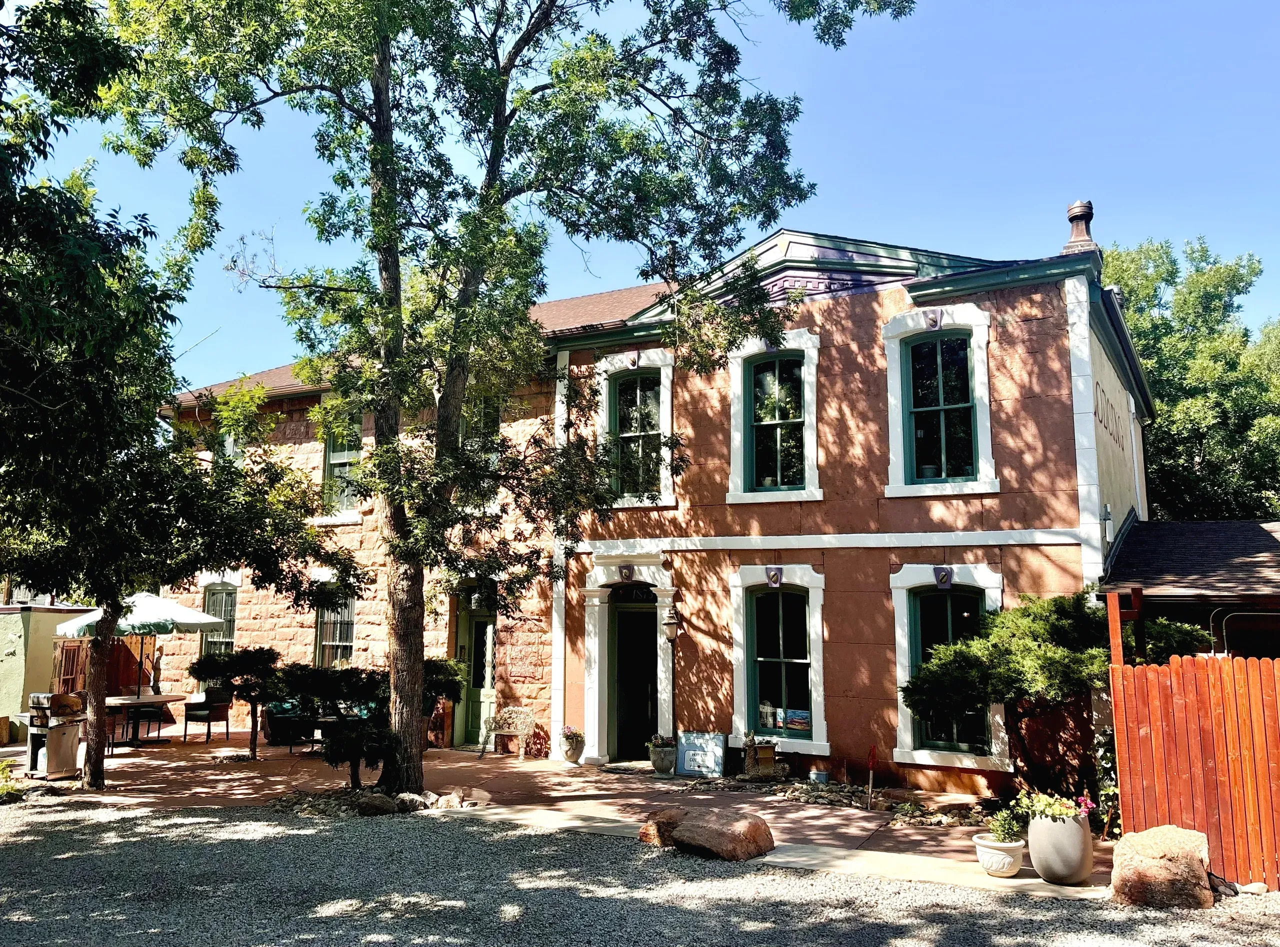 Cliff House Lodge