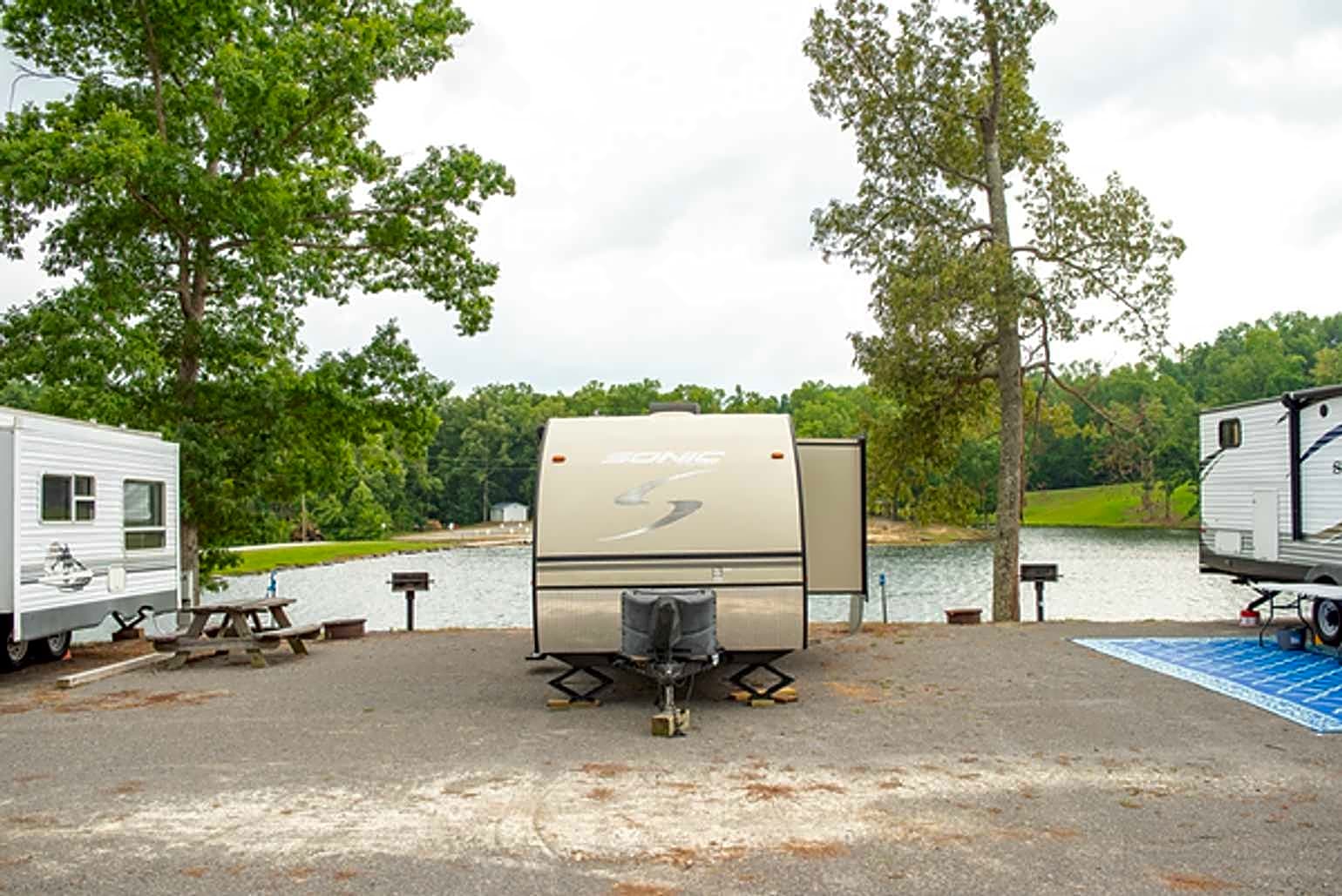 30 Amp Premium Waterfront Site