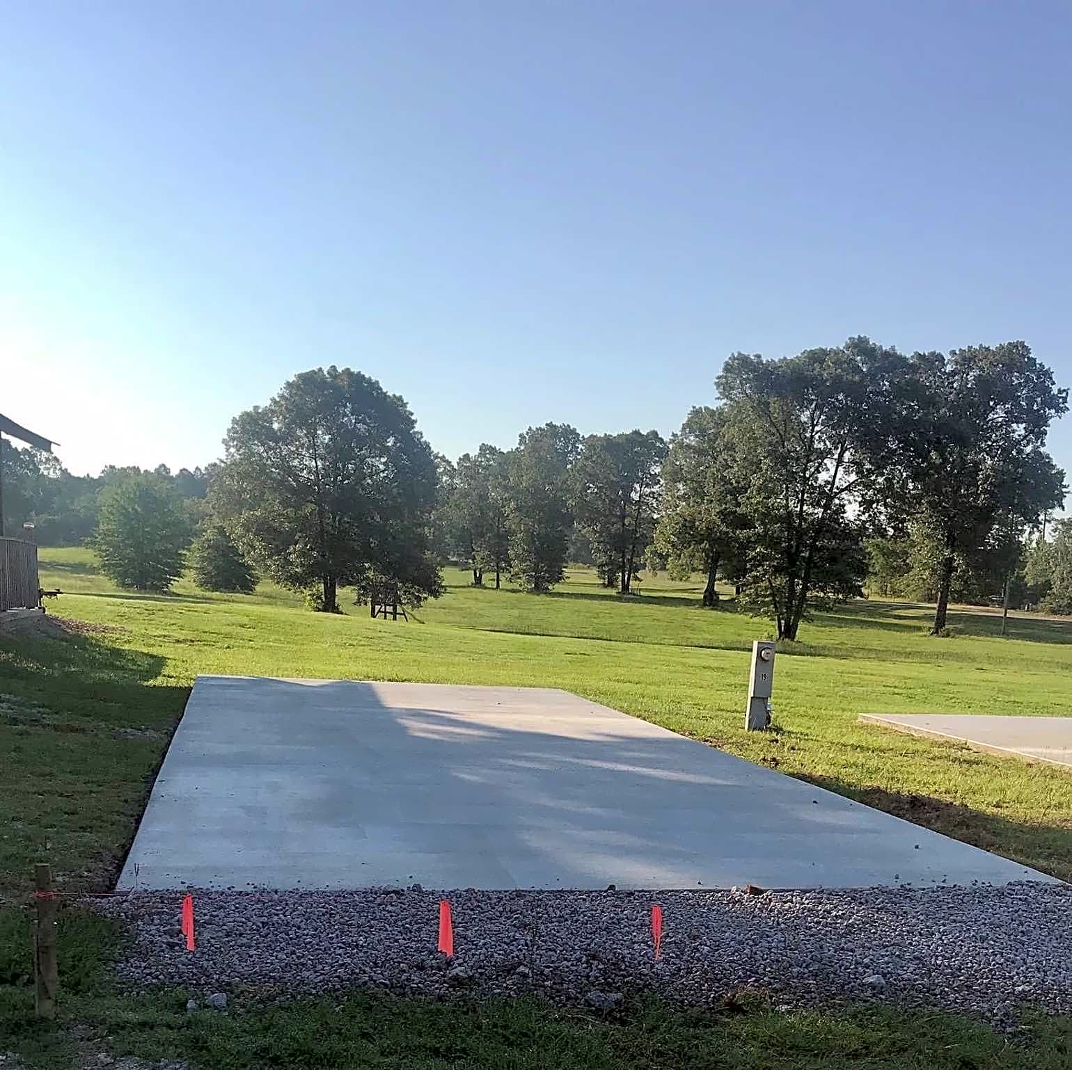 Concrete Pad Back-In Site
