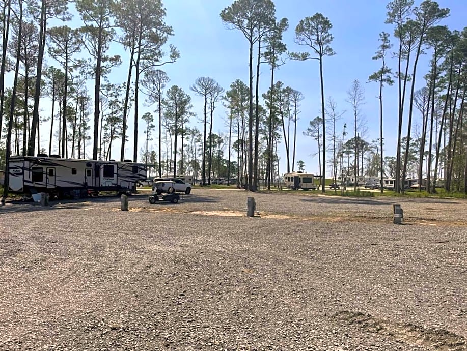 Water Park Place Back-In Gravel 30 Amp RV Site