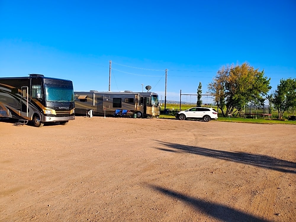 Back-In RV Site, Full Hookups