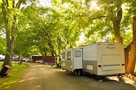 Riverfront Water & Elec (30 Amp)