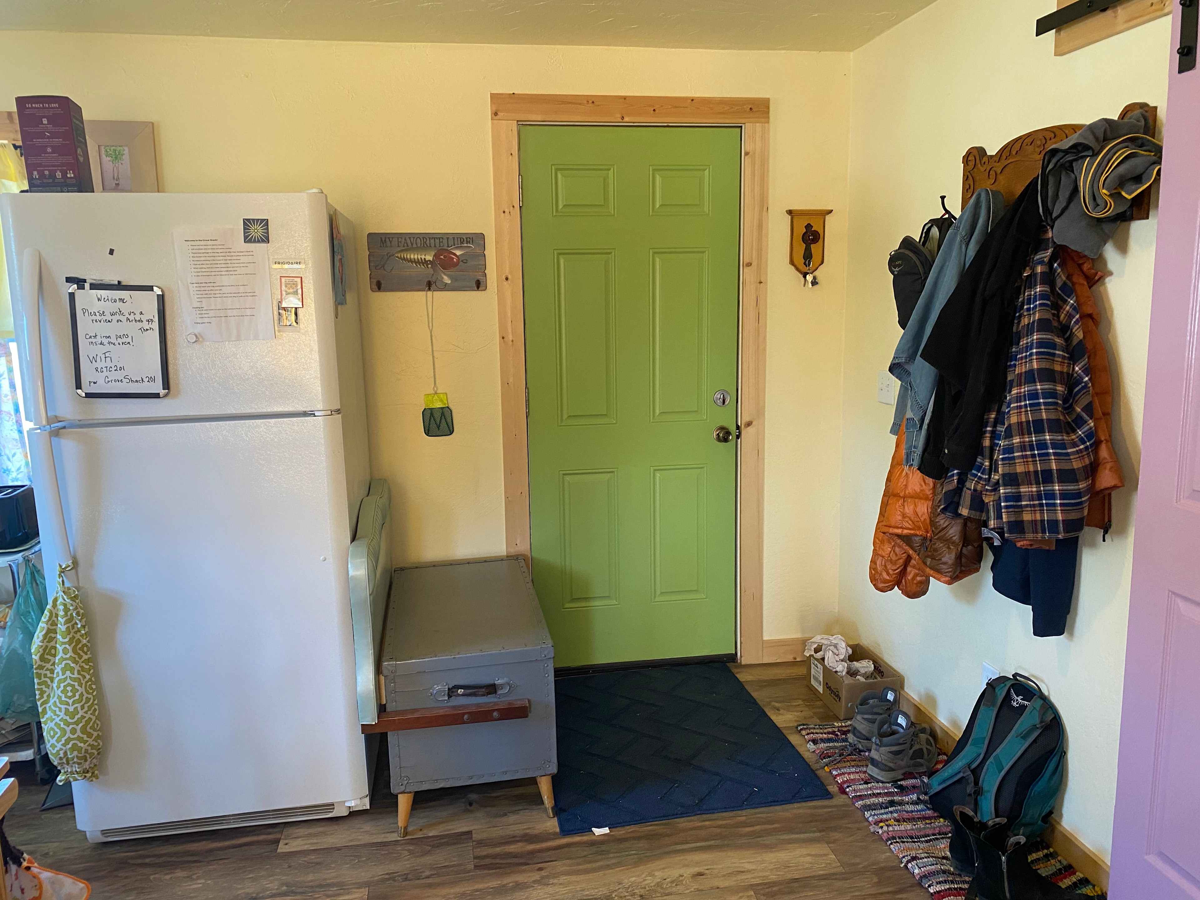 Parkside At The GroveShack-Dogs Ok