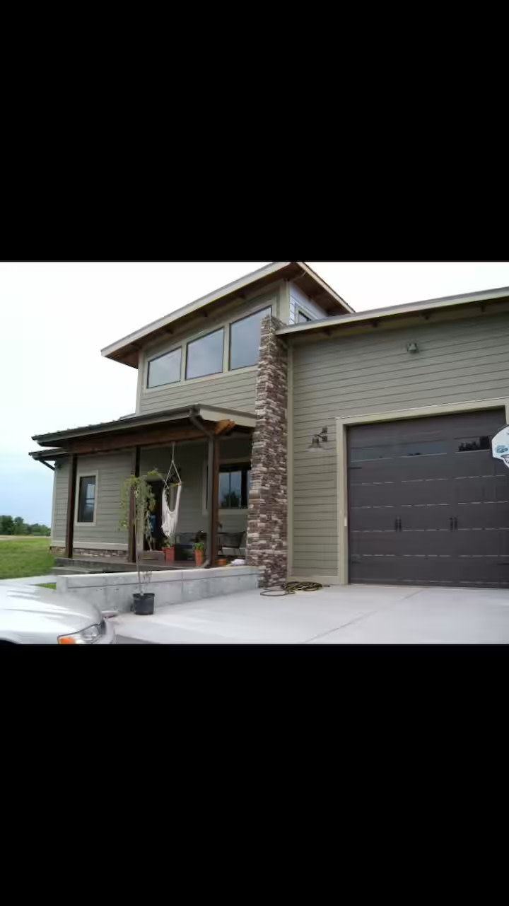 Cozy Convenient Cabin