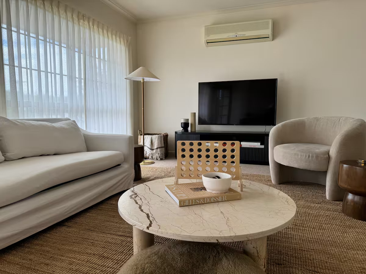 Interior Stylist’s Country Unit