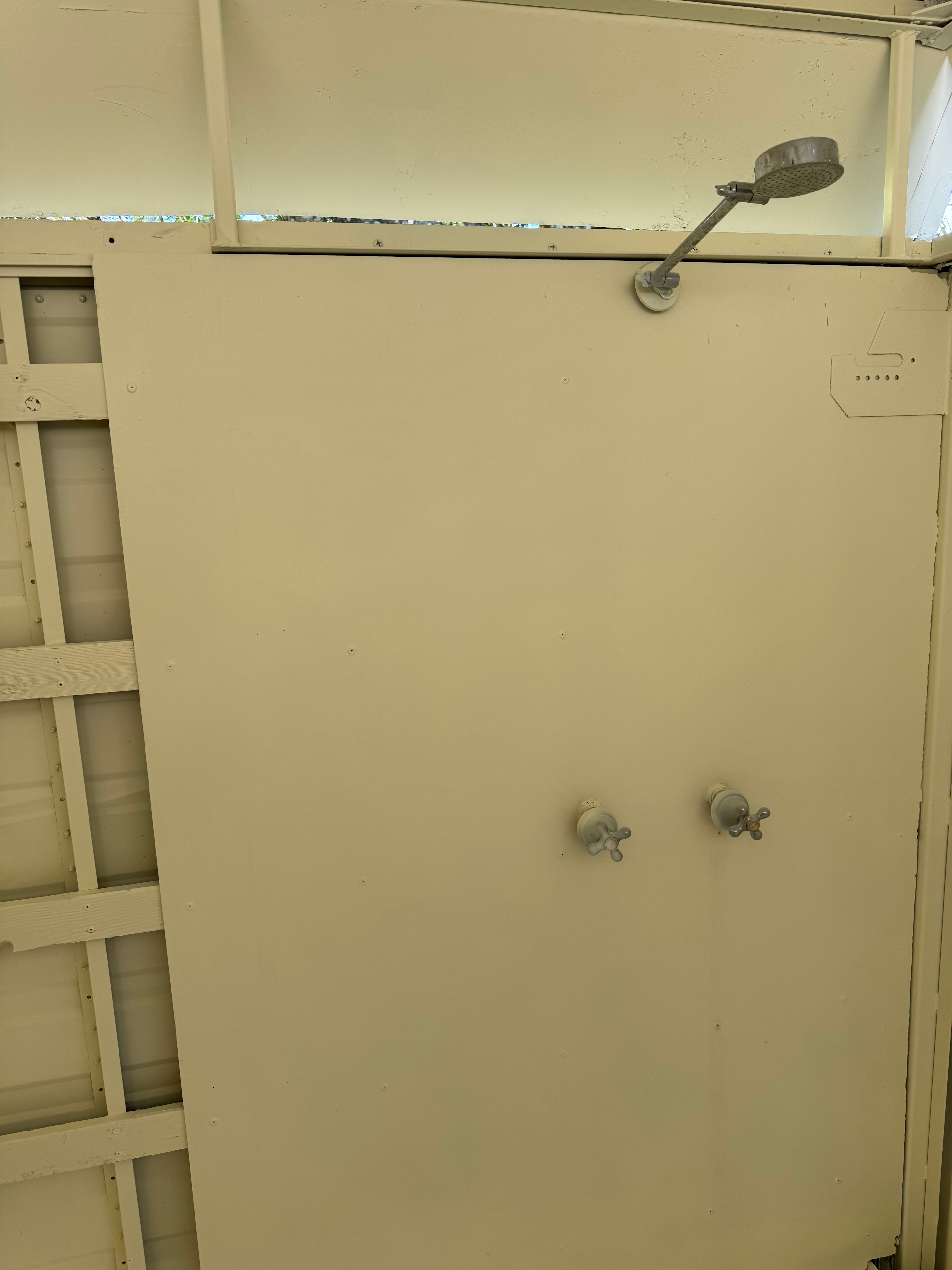 Barrine Farmstay And Camping