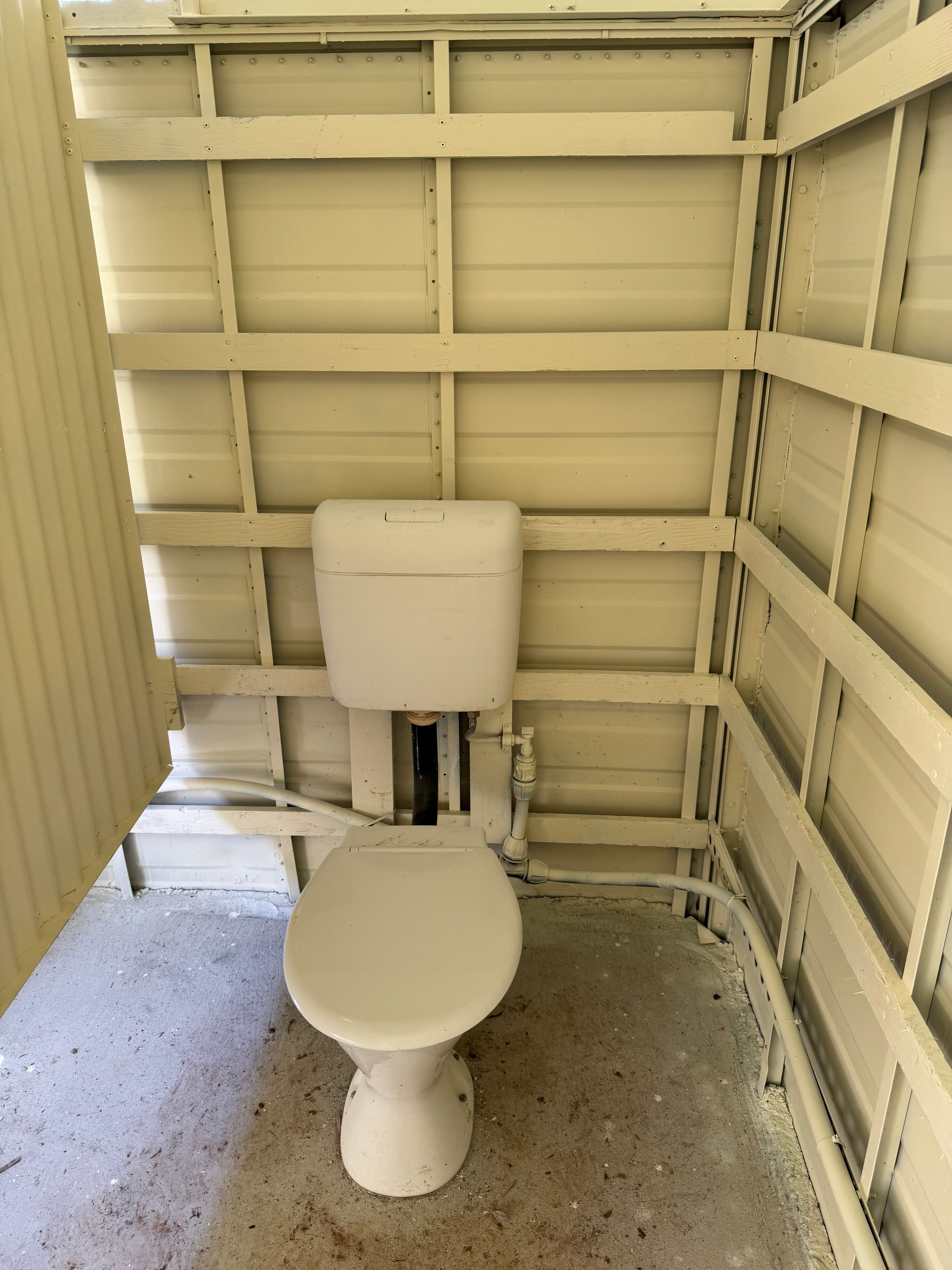 Barrine Farmstay And Camping