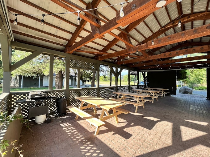 Roberts Roost Resort