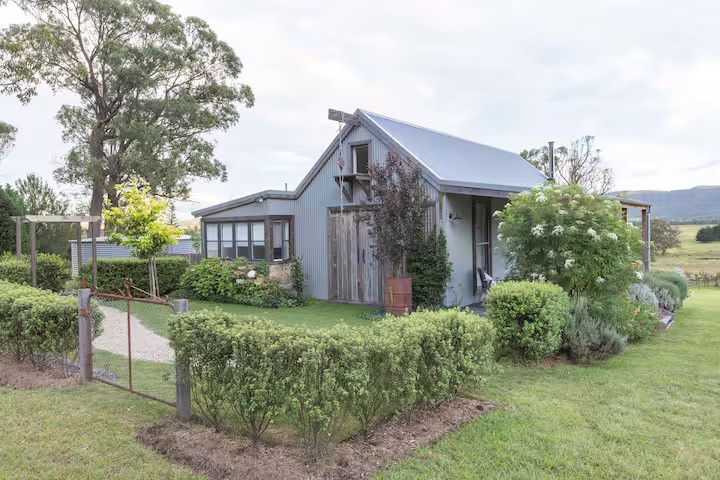 Hartvale Cottage and Gardens