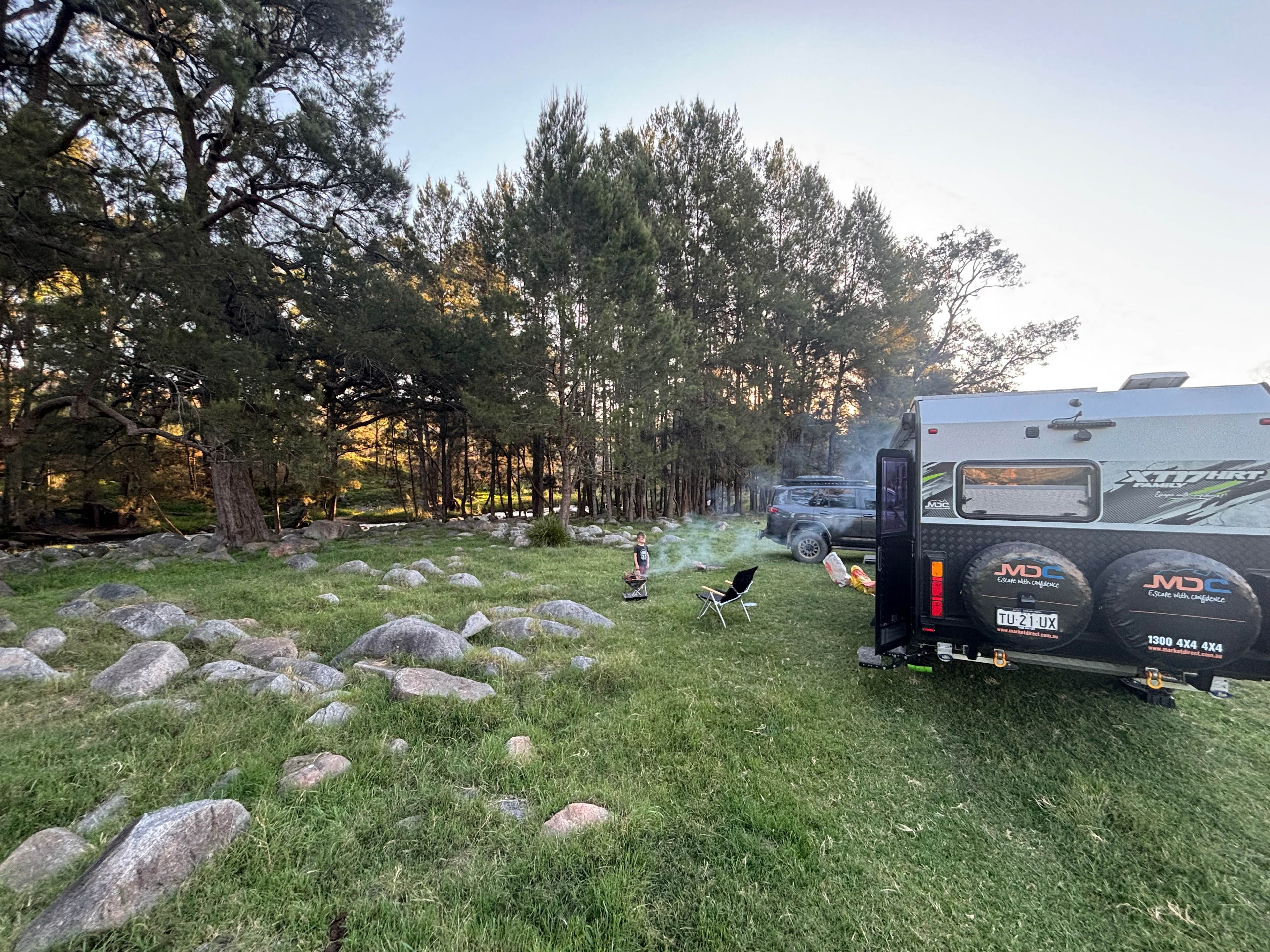 Glenroy Cottages and Camping