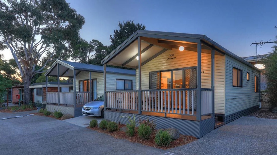 Airport Tourist Village Melbourne