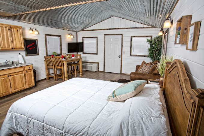 Stateline Cabin & RV