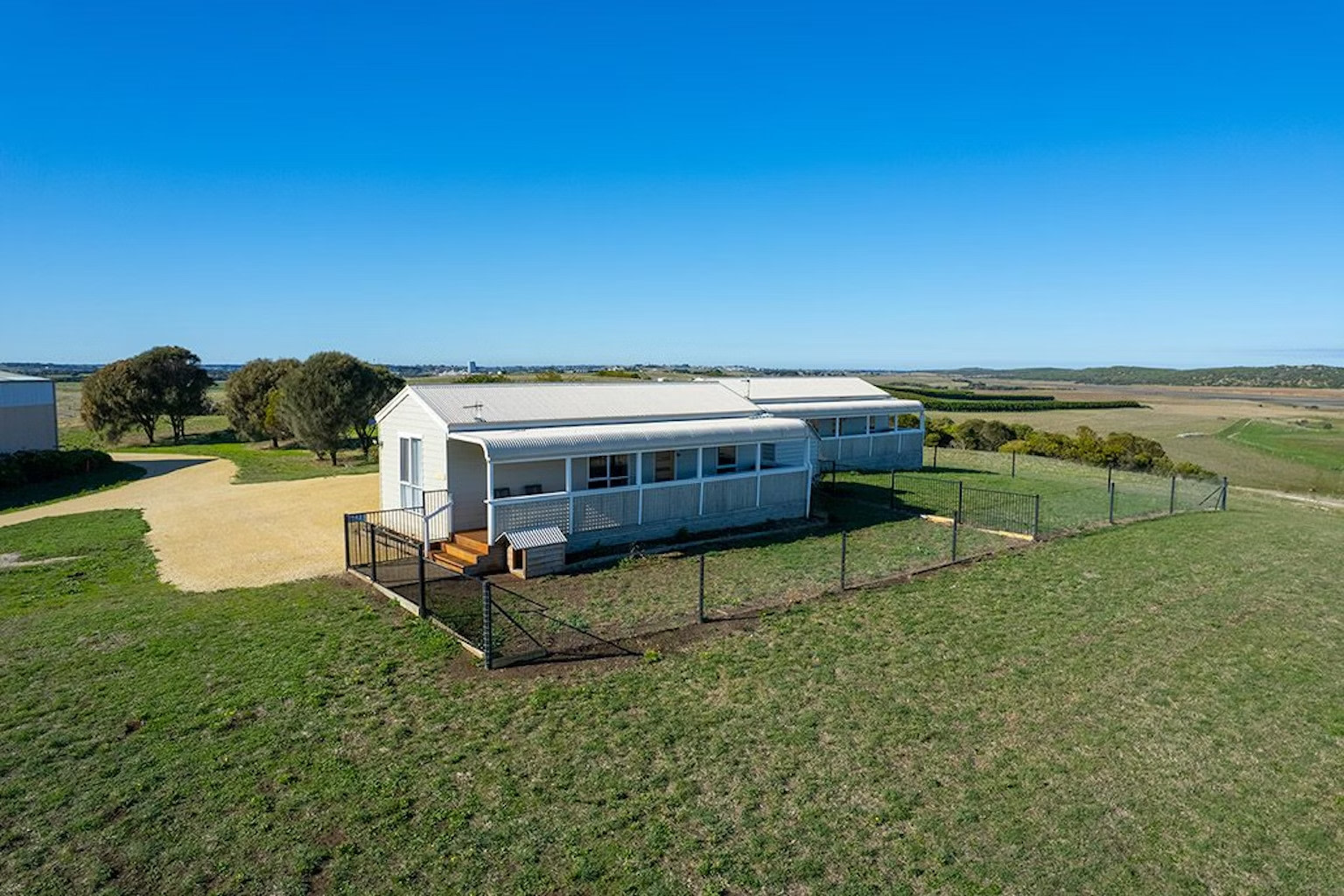 High View Family Cottages