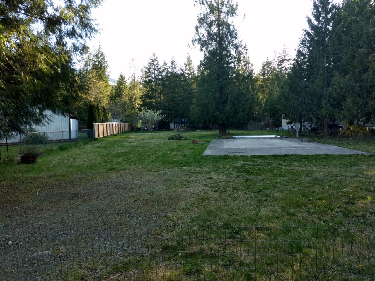 River's Whisper Retreat